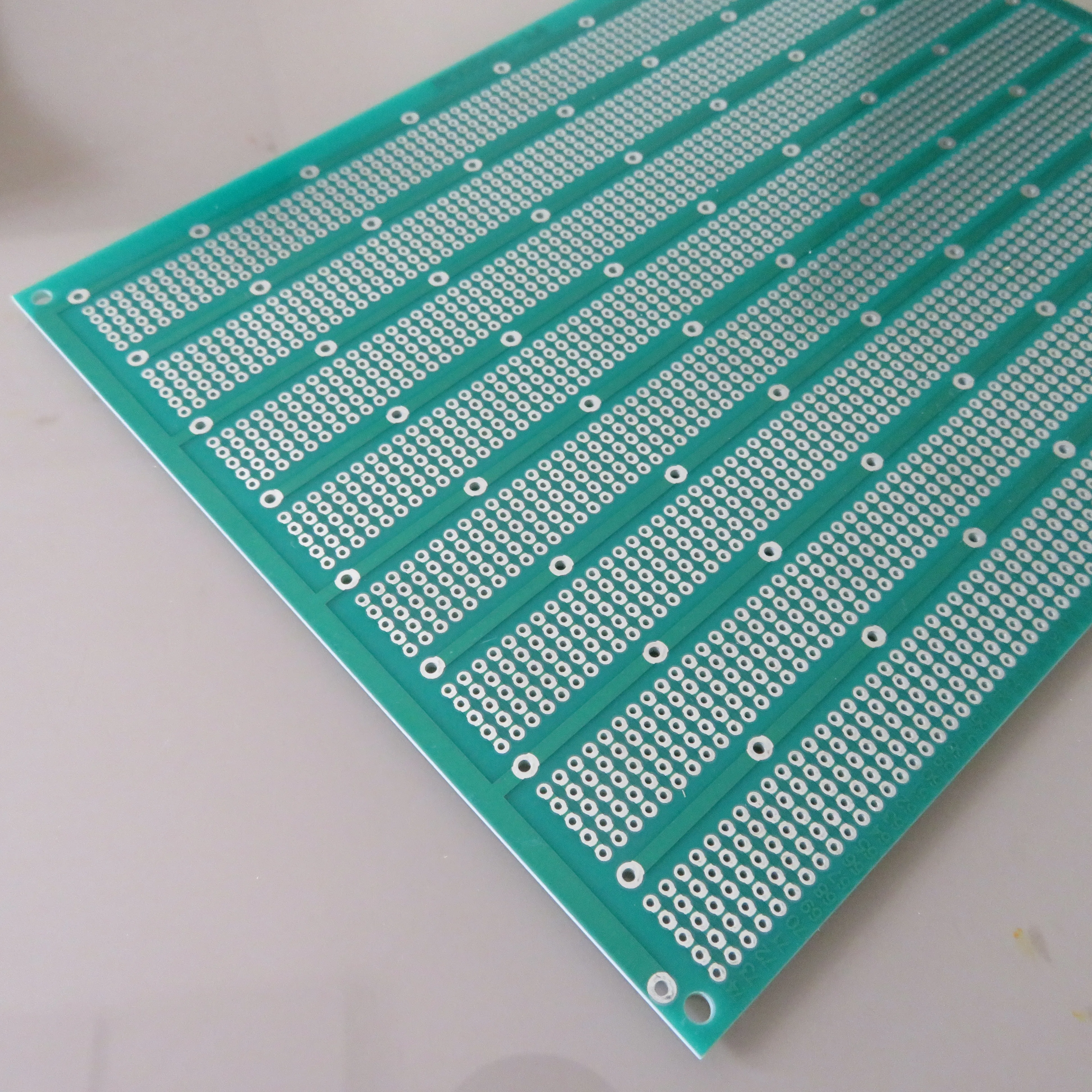 2 шт. 15x20 см 5er совместные отверстия Stripboard Veroboard прототип Fr4 Противоскользящий