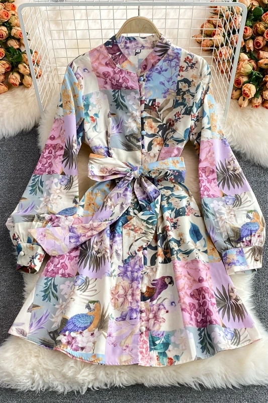 

2021 spring and autumn palace style long-sleeved printed stand-up collar dress with waist and thin single-breasted floral skirt