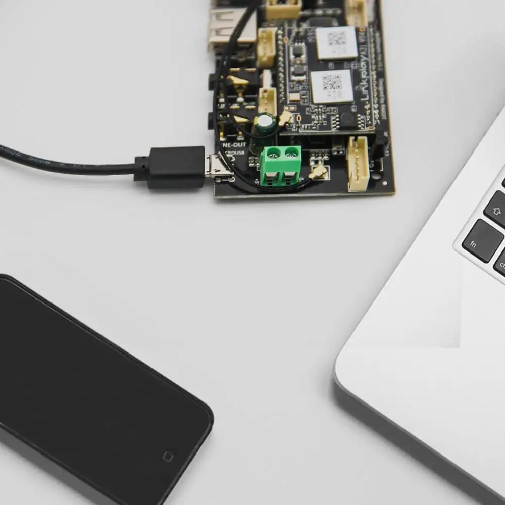 Адаптер Micro USB 5 В/1 А | Электроника