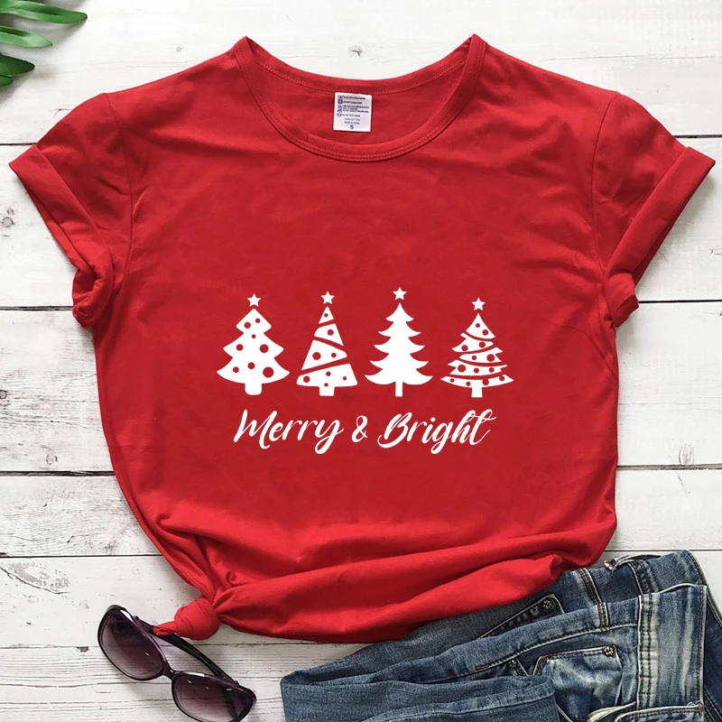 

Футболка Merry & Bright из 100% хлопка, милая женская зимняя праздничная подарочная футболка, забавная Рождественская елка, графическая футболка, т...
