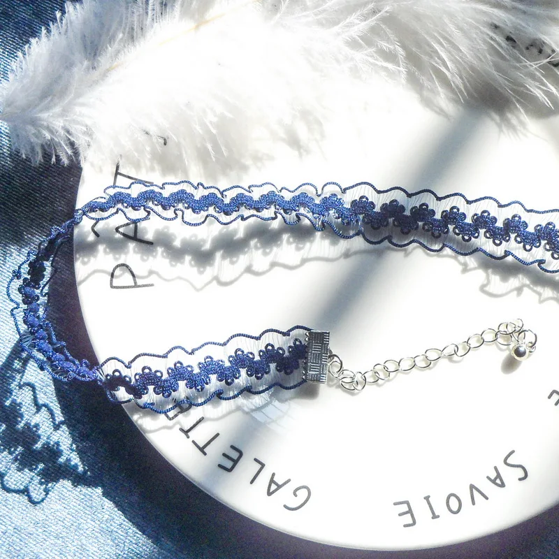 

Gothic Temperament Blue Lace Velvet Choker Necklace for Women Short Clavicle Neck Collares Chocker 2021 New Jewelry Gifts