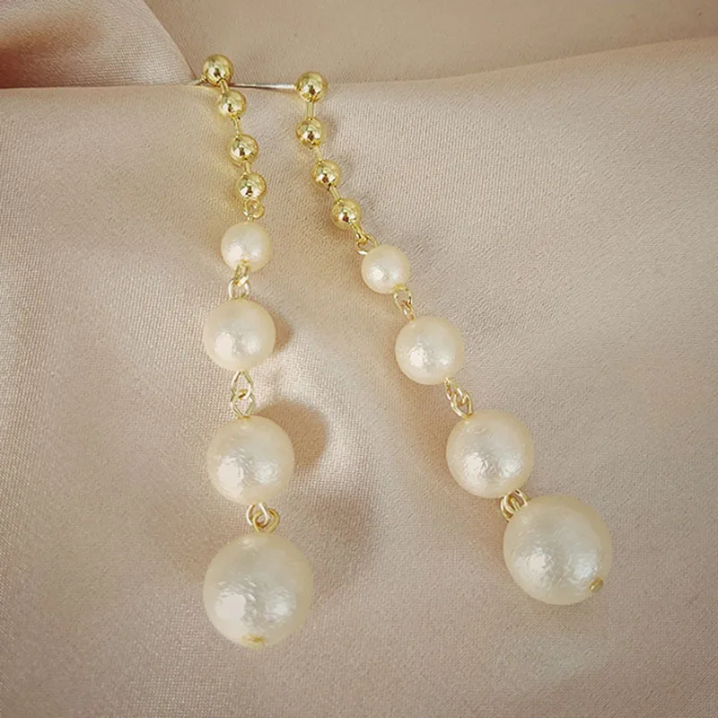 

Classic Pearl Earrings for Woman Korean Fashion Jewelry Luxury Party Girl's Unusual Earrings Elegant Lady Earing Fashion Jewelry