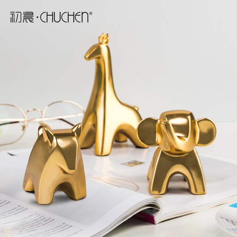 Золотая миниатюрная креативная каучуковая скульптура в скандинавском стиле