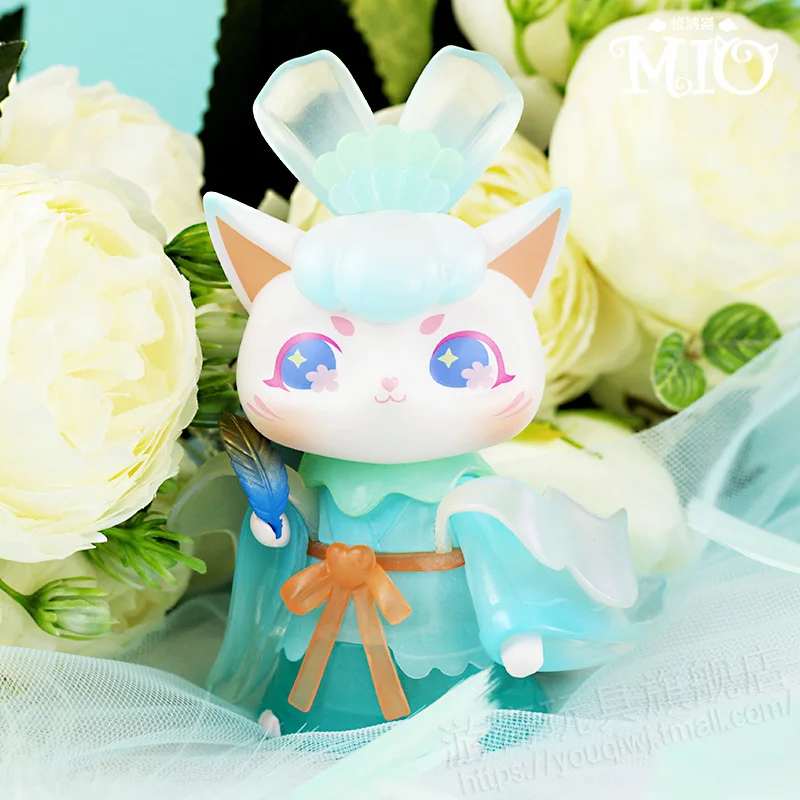 

Blind Box Figure Toys Fascinating Fantasy Cat Third Series 9 Style Random Surprise Anime Model Figurine Garage Kit Gift 8Pcs/Set