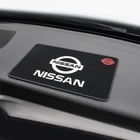 Автомобильный Противоскользящий коврик для приборной панели держатель телефона коврик из силикагеля для Nissan X-Trail Tiida Qashqai Livina Fairlady Pulsar аксессуары для кубиков