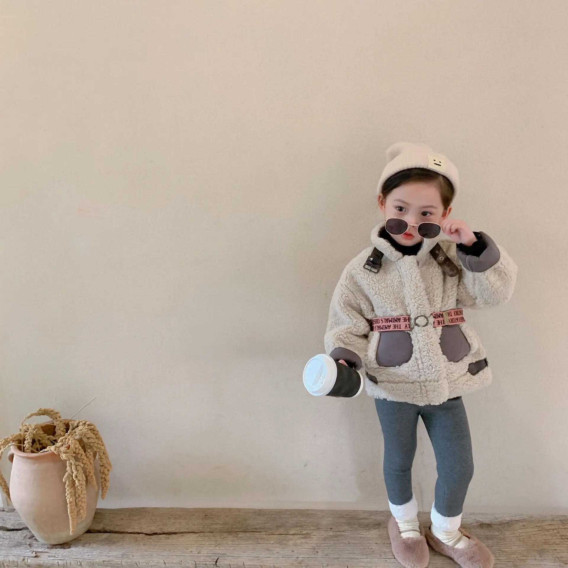 

Girls' Western-style coat 2020 autumn and winter clothes New Korean fashionable leggings for children and girls girl clothes