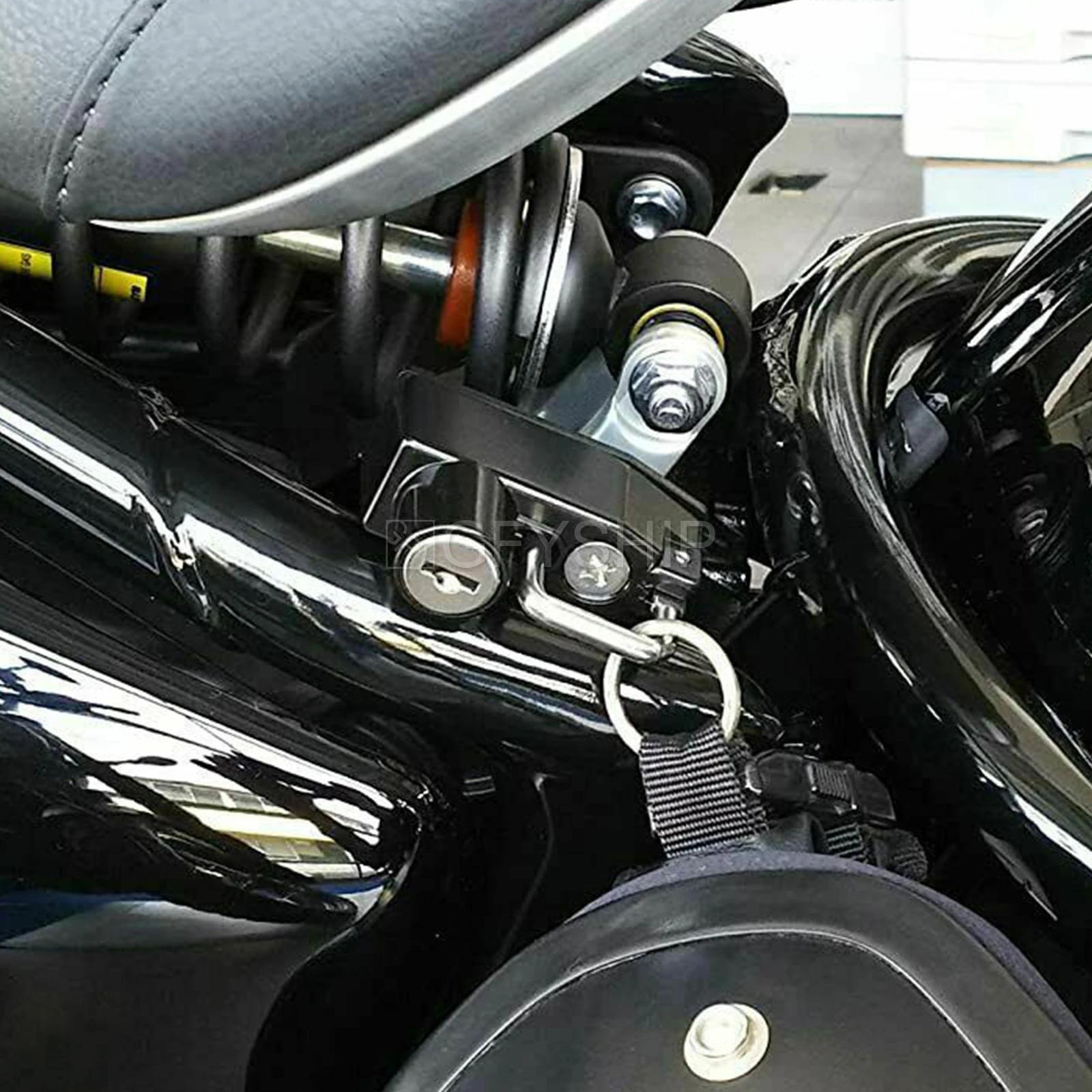 

For Triumph Bonneville Bobber ALL YEARS Motorcycle Helmet Lock Bloqueo De Casco