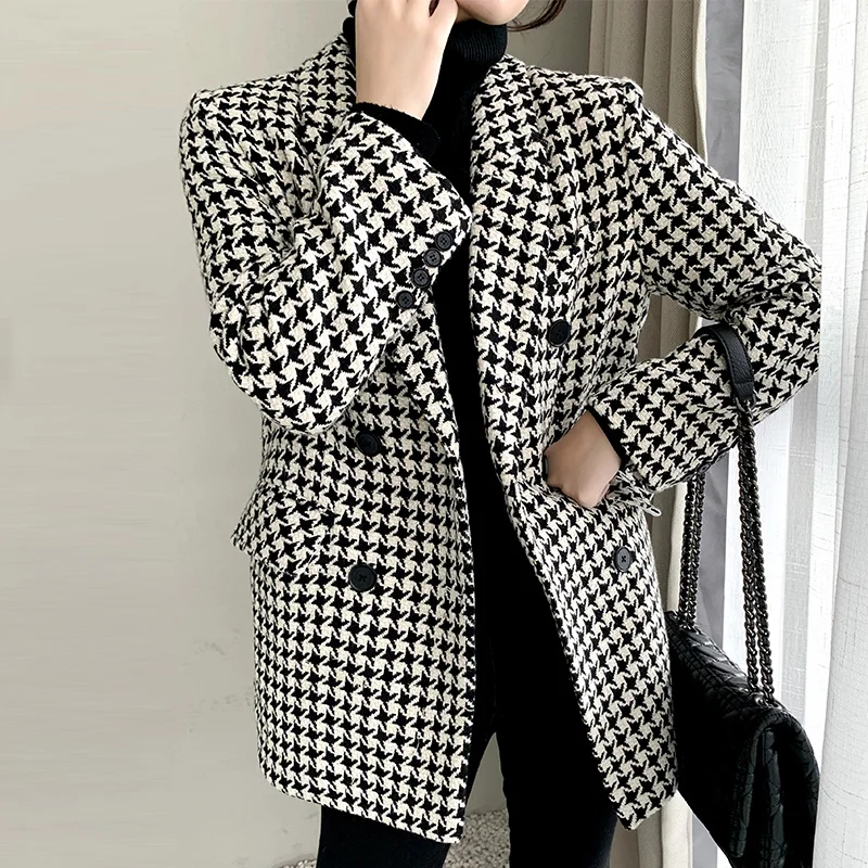 

Houndstooth woolen coat women's short 2021 new autumn and winter thick black and white plaid suit jacket