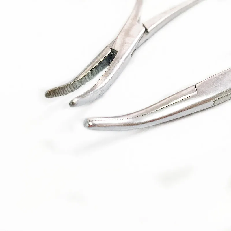 Гемостатический пинцет с изогнутой головкой 125 мм из нержавеющей стали