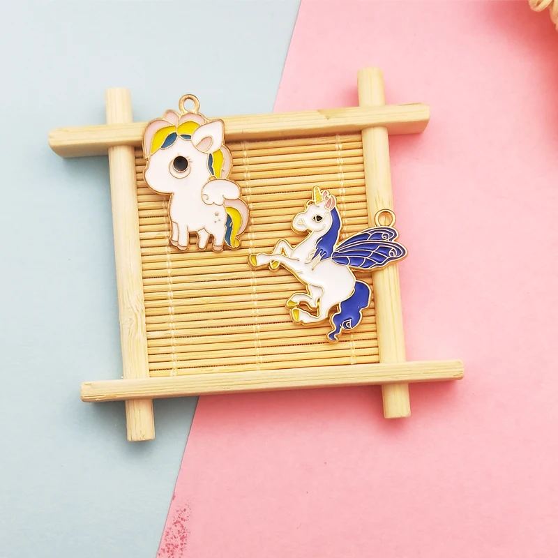 10 шт. милые животные Единорог эмаль талисманы капли масла сплав лошадь Плавающие