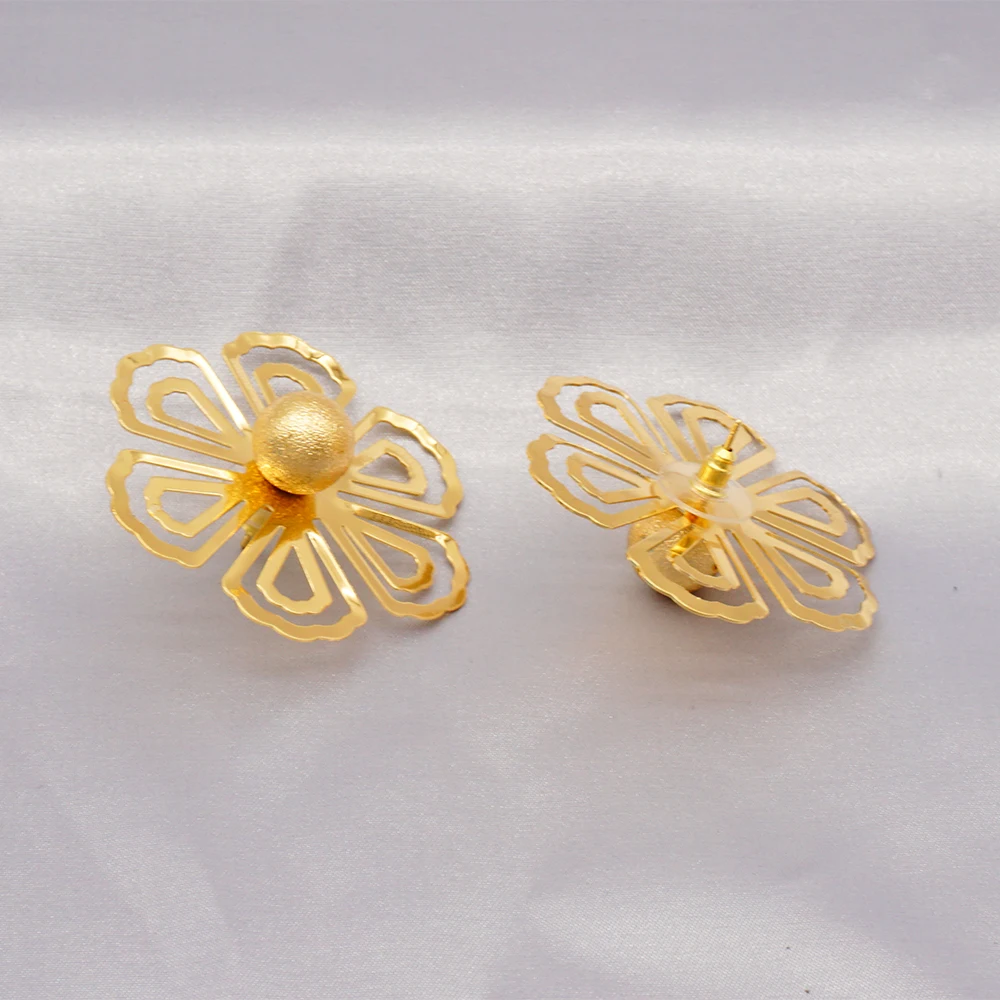 Женские серьги-капли золотого цвета с цветком модные серьги цветочной