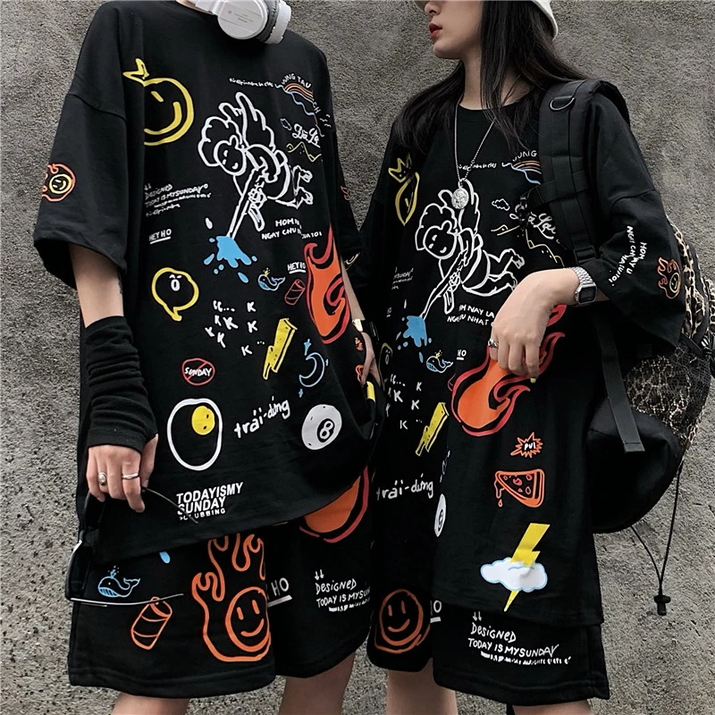 

Oversized Punk Graffiti Graphic Unisex Japanese Streetwear Short Sleeve O Neck Cool Fashion Men T Shirt Summer 2022 Cotton Top