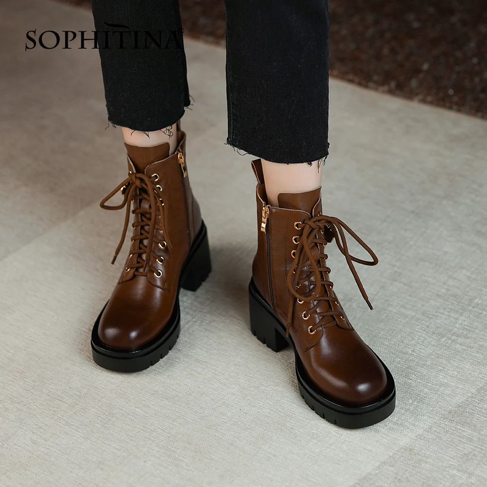 

SOPHITINA Platform Women Shoes Fashion Metal Decoration Boots Premium Leather Thick Heels Non-Slip Trend Women Ankle Boots YO295