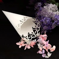100pcs heart laser cut petal paper cones holder candy diy wedding confetti cones for petals lavender wedding favor confetti toss