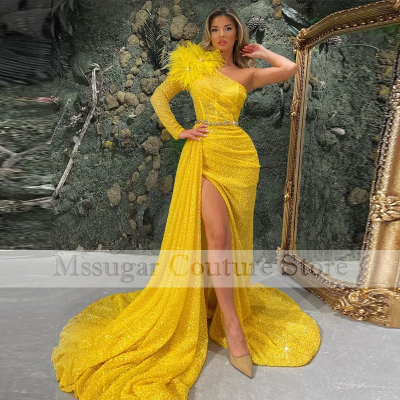 

2022 Sequined Mermaid Prom Dress Feathers High Split One Shoulder Longsleeves Evening Dresses Robe De Soire Sirene