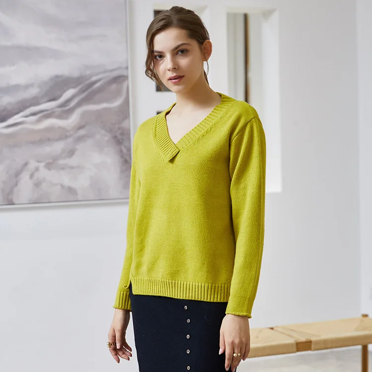 

Autumn ladies knitted sweater 2020 new Korean lazy style ladies V-neck cashmere sweater knitted sweater women