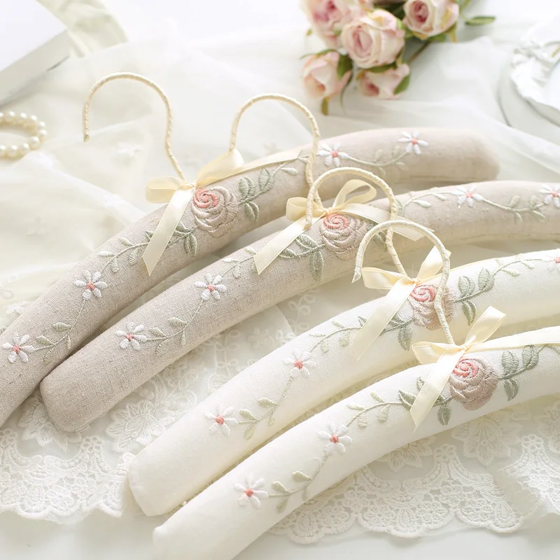 

Cloth Wrapped Clothes Hanger Soft Sponge Traceless Home Cloth European Wedding Dress Rack High-grade Non-slip Clothing Support