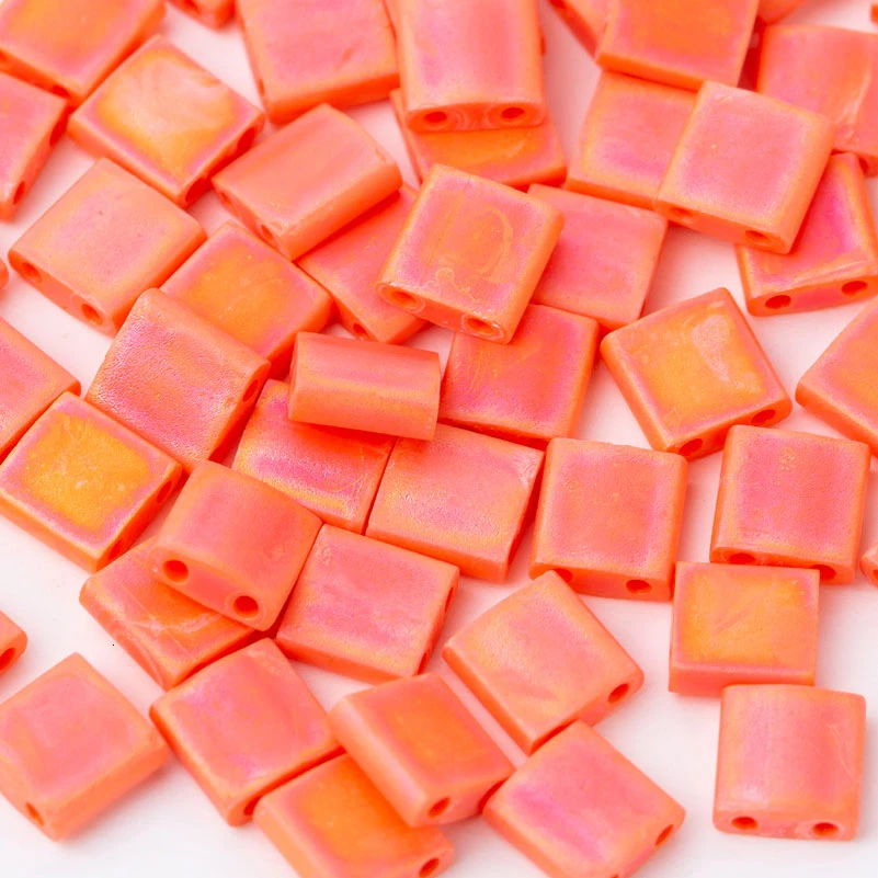 

Taidian Miyuki Tila Beads For Handmade Bracelet Jewelry Making 5.0x5.0x1.9mm 5grams/lot About 55 Pieces