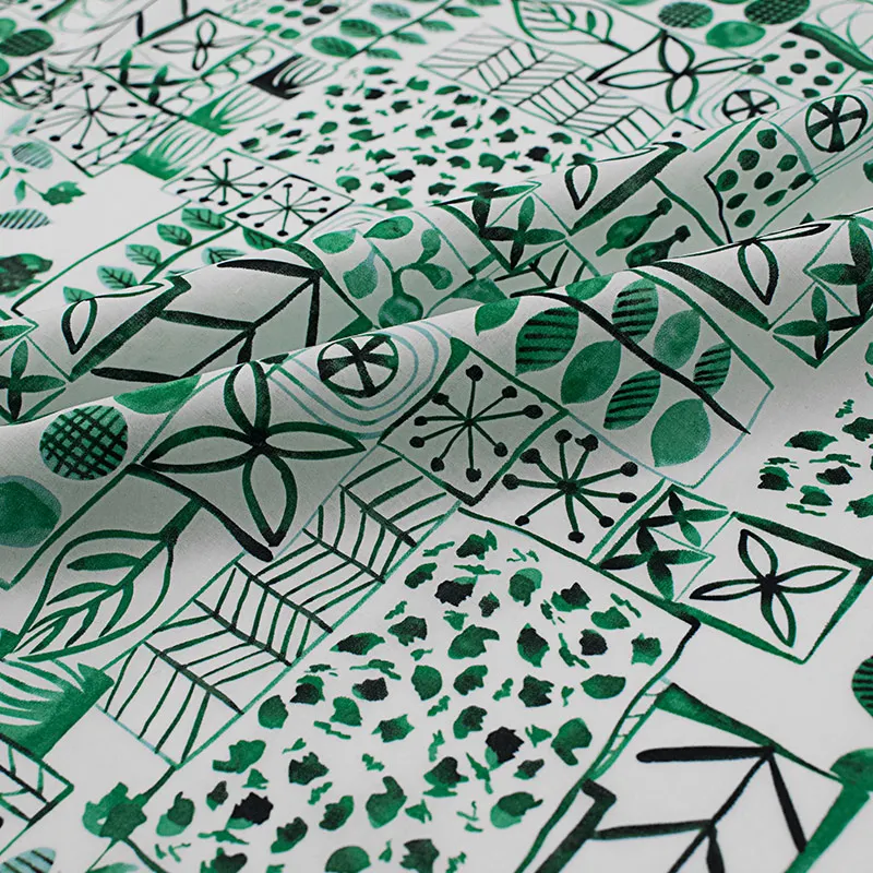 Ткань из чистого хлопка с окрашенными зелеными листьями Для платья тканевая