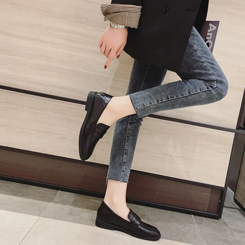 Маленькие кожаные туфли в британском стиле женская кожаная обувь на не