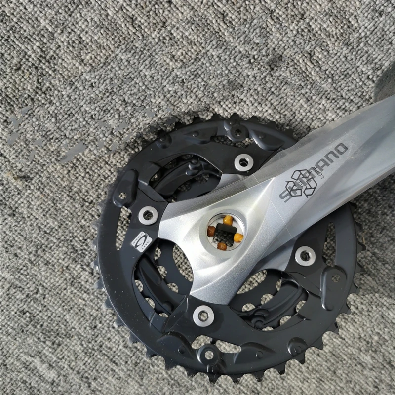 

ACERA FC-M3000 Mountain Bike Square Type Crankset 3x9-speed 170mm Chainwheel 40-30-22T Iamok Bicycle Parts