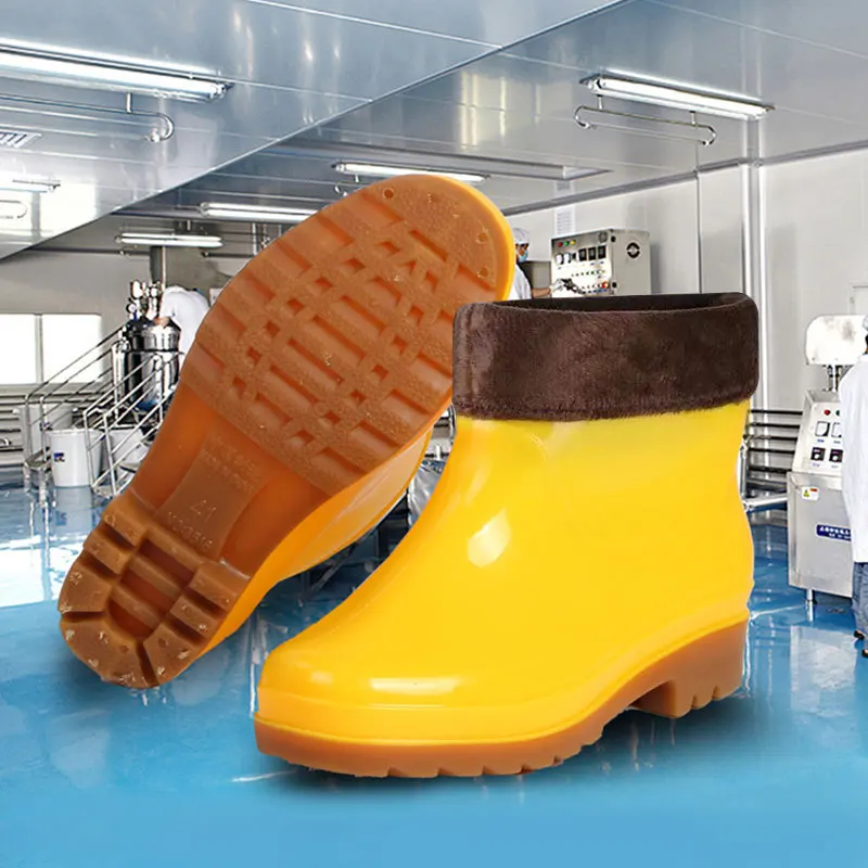 Мужские короткие бархатные ботинки с защитой от дождя Нескользящие