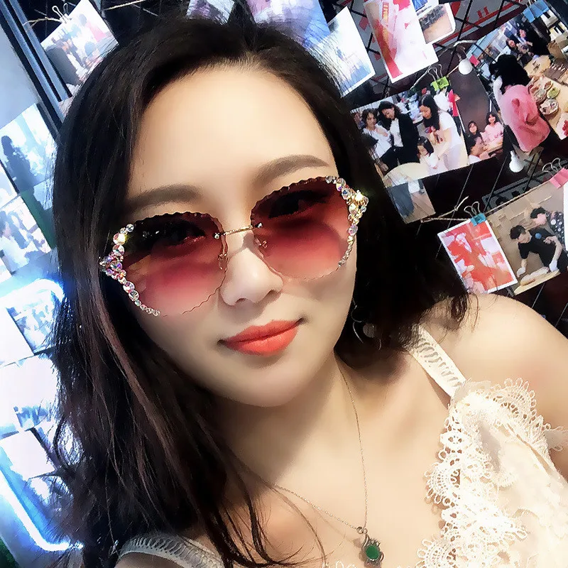 

Rimless Sun Glasses For Women Korean Personality Fashion Eyewear Women Frameless Sunglasses Luxury Eyeglasses