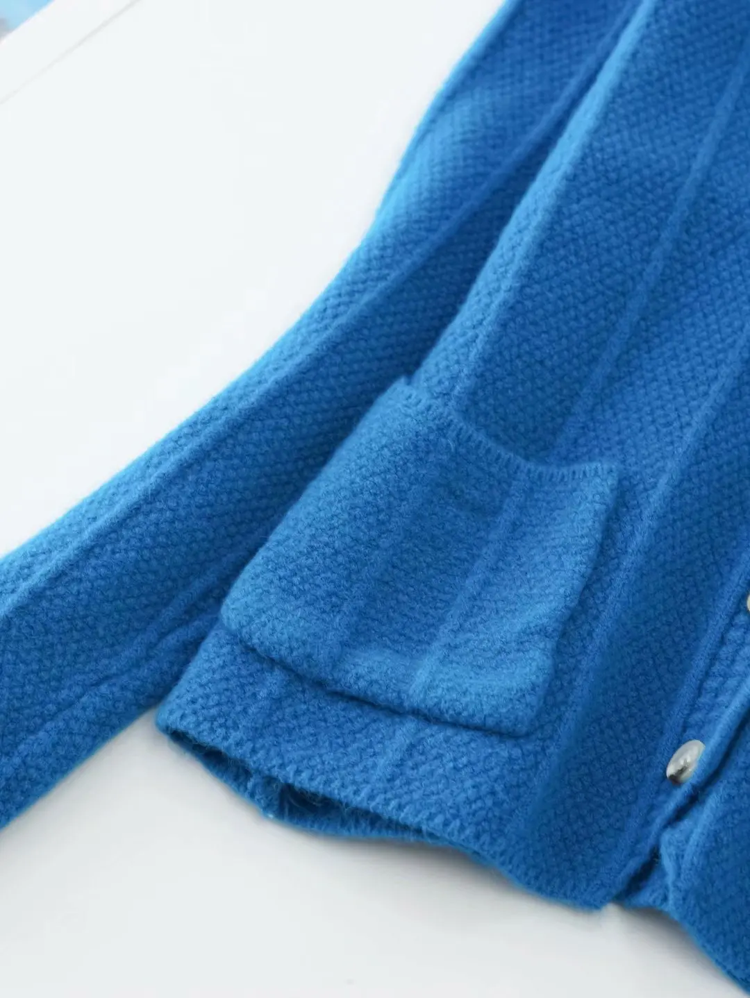 

2020 New Fashion Brand Women Lady Sweater Cardigans Computer Knitted V-neck Casual Polyester Cotton Solid Single Breasted Full