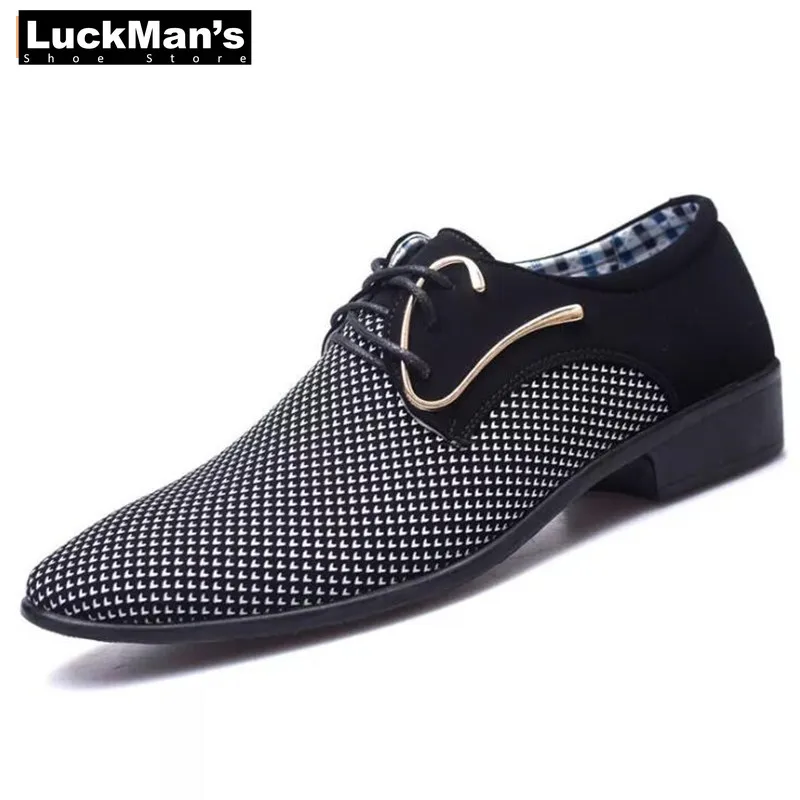 Мужская повседневная обувь дышащая на шнуровке плоской подошве для весны и осени