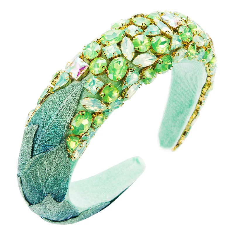 

2020 autumn and winter Christmas new personalized wedding dress pearl wide hair band bridal wedding hair accessories headband