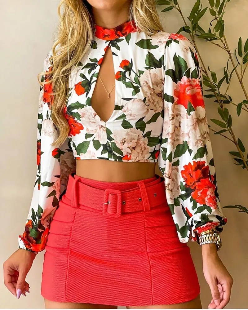 

2021 new ladies shorts suit floral print keyhole tie back lantern sleeve top and skirt suit