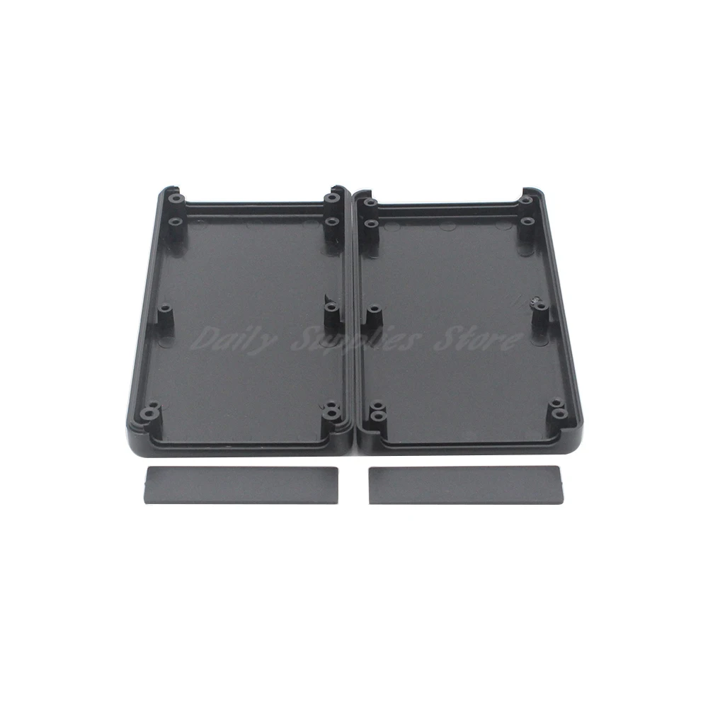 Распределительная коробка для электронных приборов в пластиковом корпусе 134x70x25