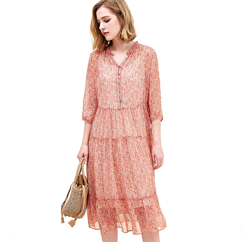 Шелковое платье пуловер средней длины шелковое с цветочным принтом и рукавом