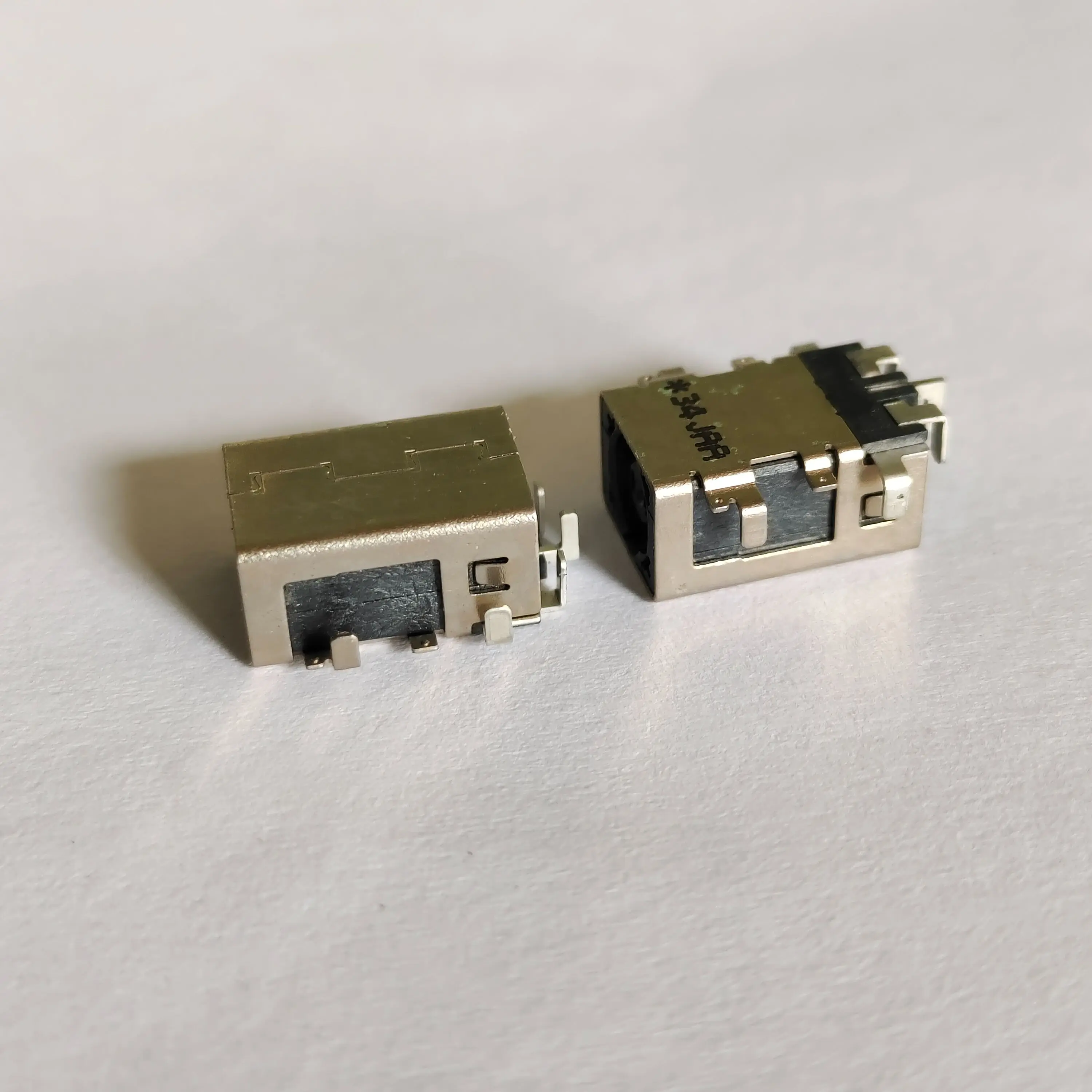 

For ASUS ZenBook UX51 UX51V UX51VZ U500 U500V U500VZ DC In Power Jack Connector