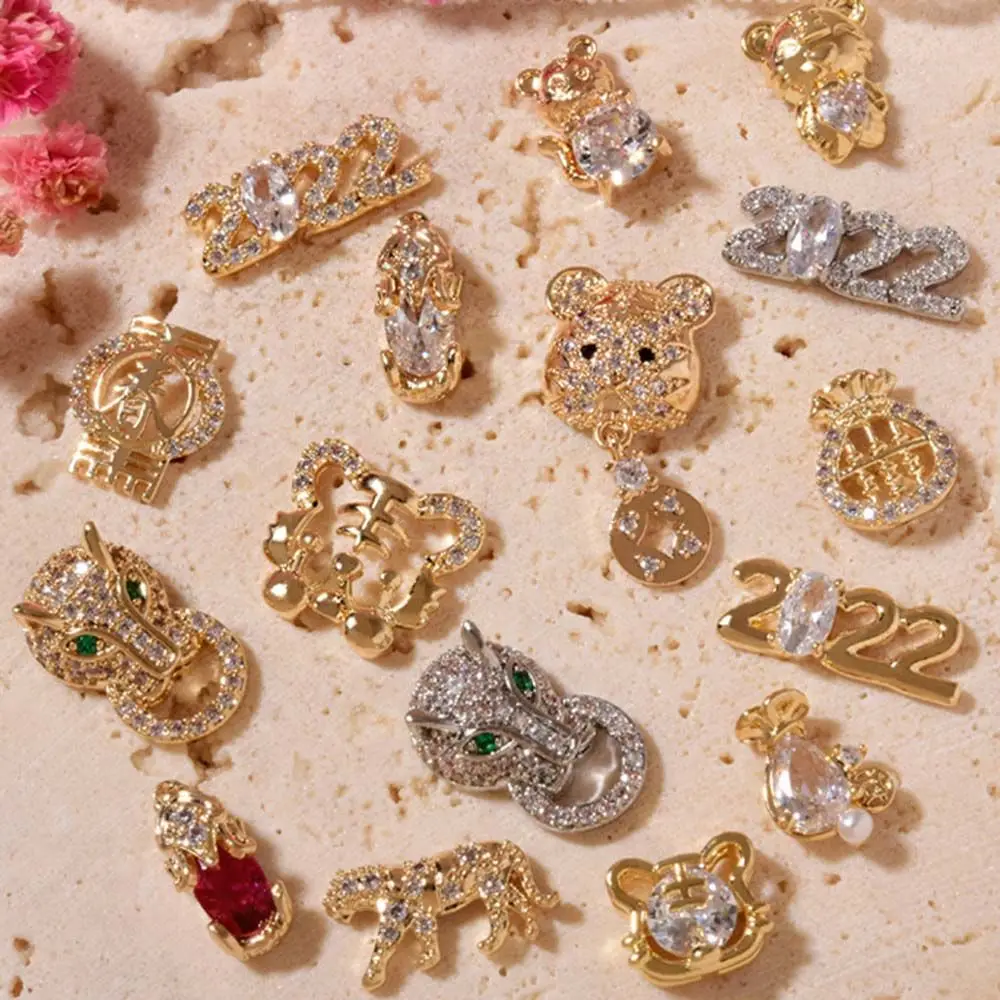 

New Year Nail Art Rhinestone Jewelry 2022 Year of the Tiger Zodiac Pendant Luxury Zircon Tiger Blessing Nail Decoration