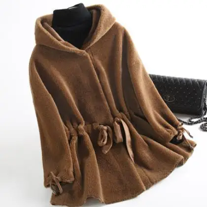 Women Winter Real Fur Overcoat Sheep Shearing Lady Warm Natural Genuin Lamb Wool Coat Hooded And Belt AE924 | Женская одежда