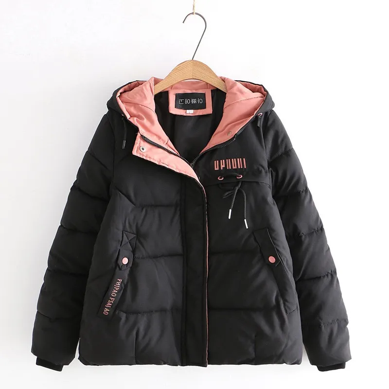 Зимняя короткая парка размера плюс Женская Корейская свободная Толстая ватная