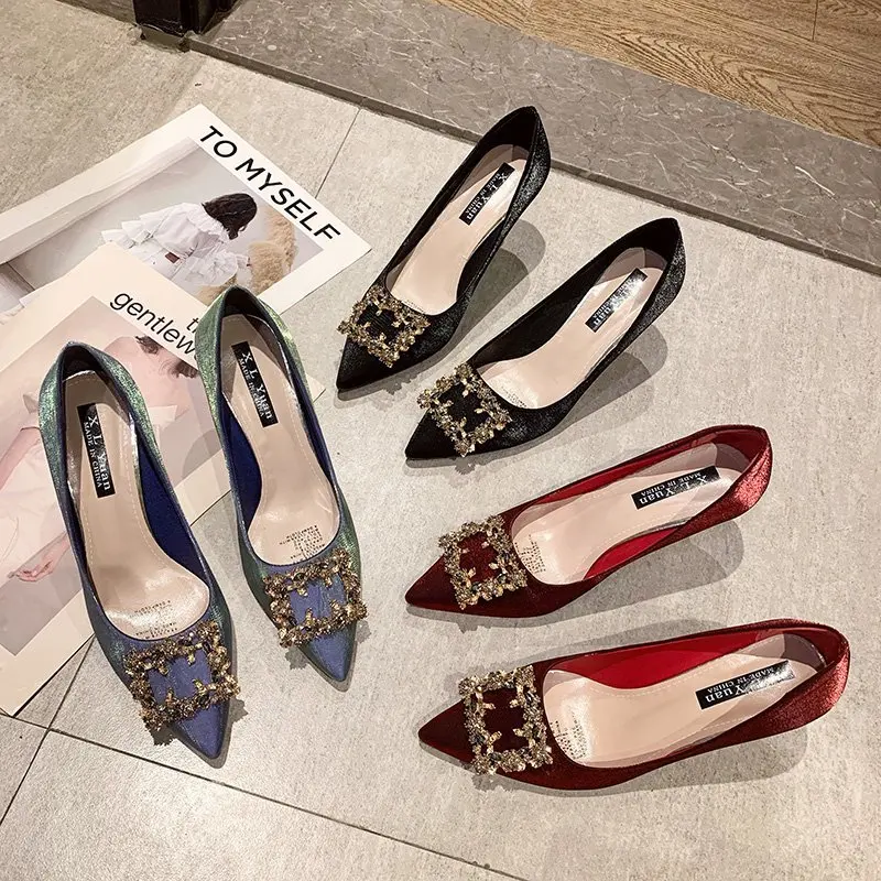 

XIXIYIPIN Luxury Rhinestone Discoloration 7cm High Heels Women Shoes Satin Pointed Toe Noble Woman Pumps Summer Office Mules