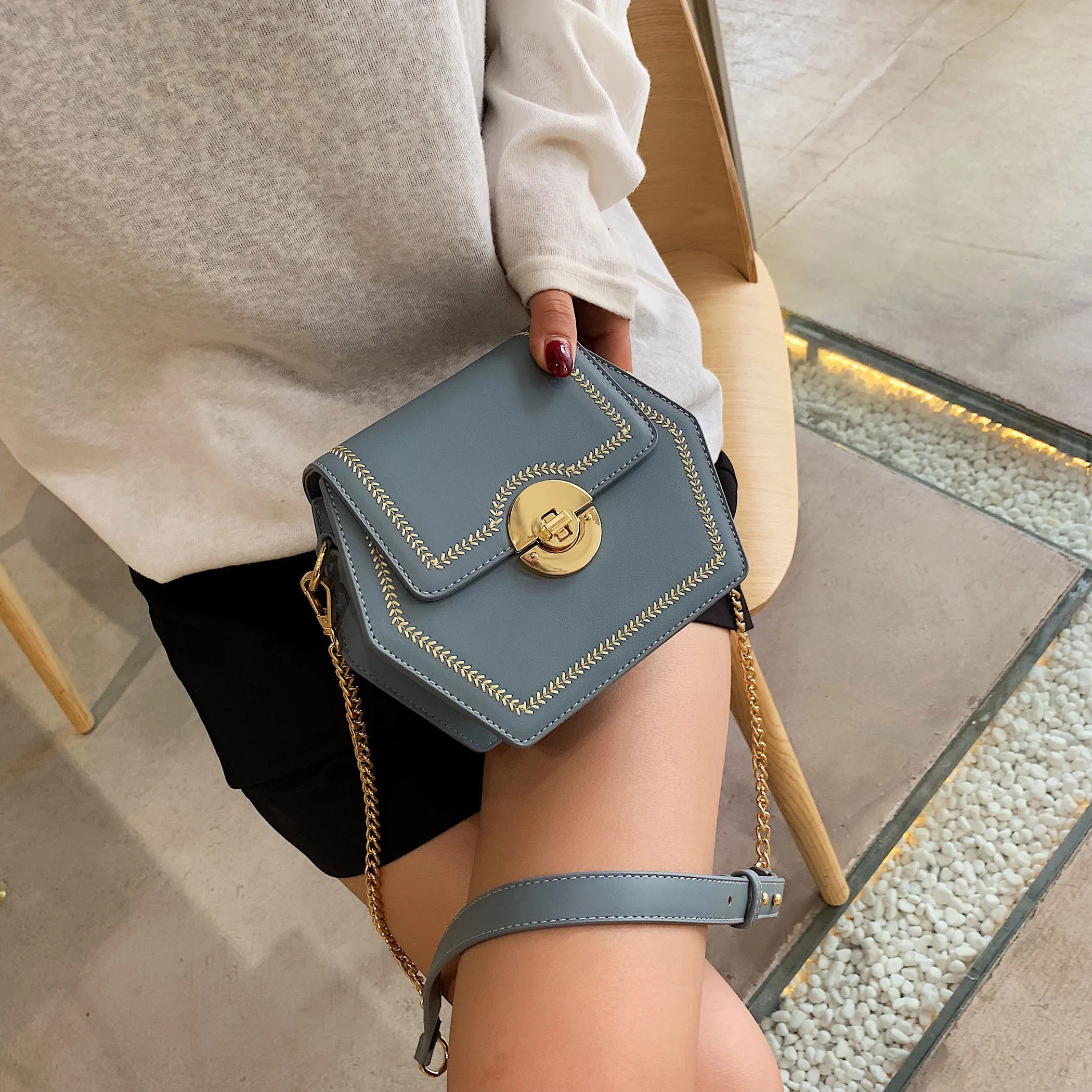

Hexagon PU Leather Crossbody Bags For Women New Chain Shoulder Messenger Bag Female Travel Purses And Handbags Bolsa Feminina