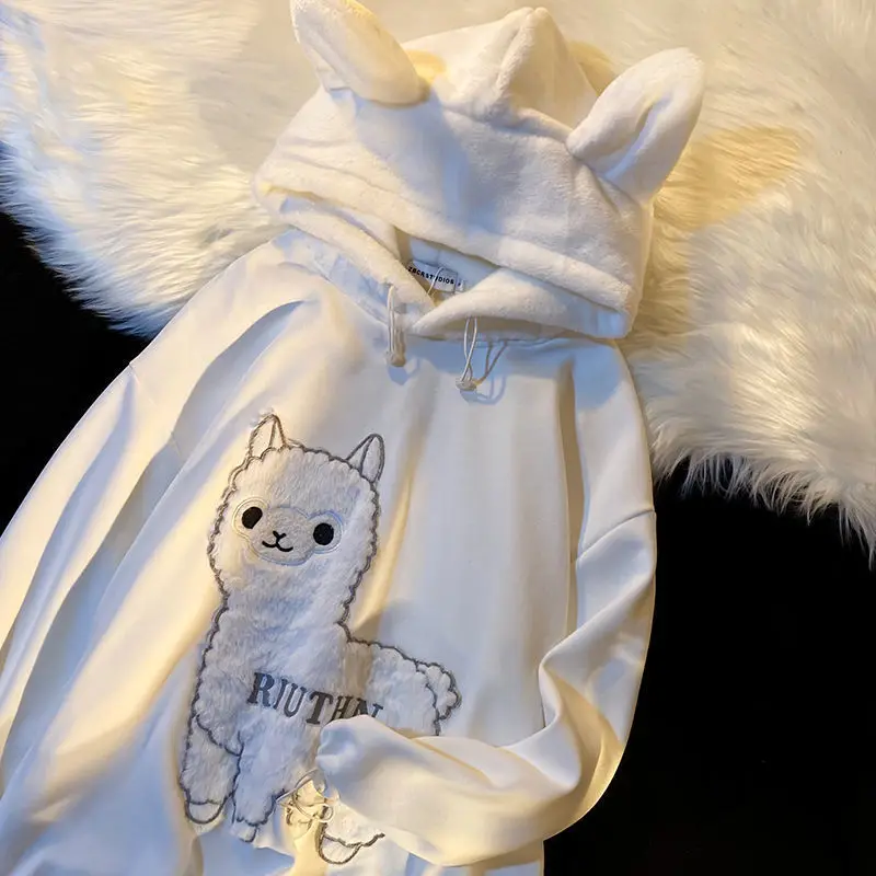 Толстовка с большими ушками и вышивкой альпака в стиле пэчворк кавайный пуловер