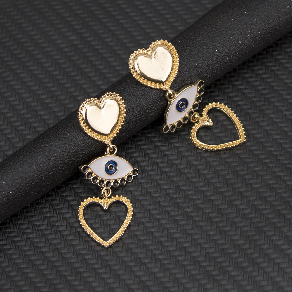 2019 панк эмалированная глазурь дьявол глаз Сердце красные губы сплайсинга кулон