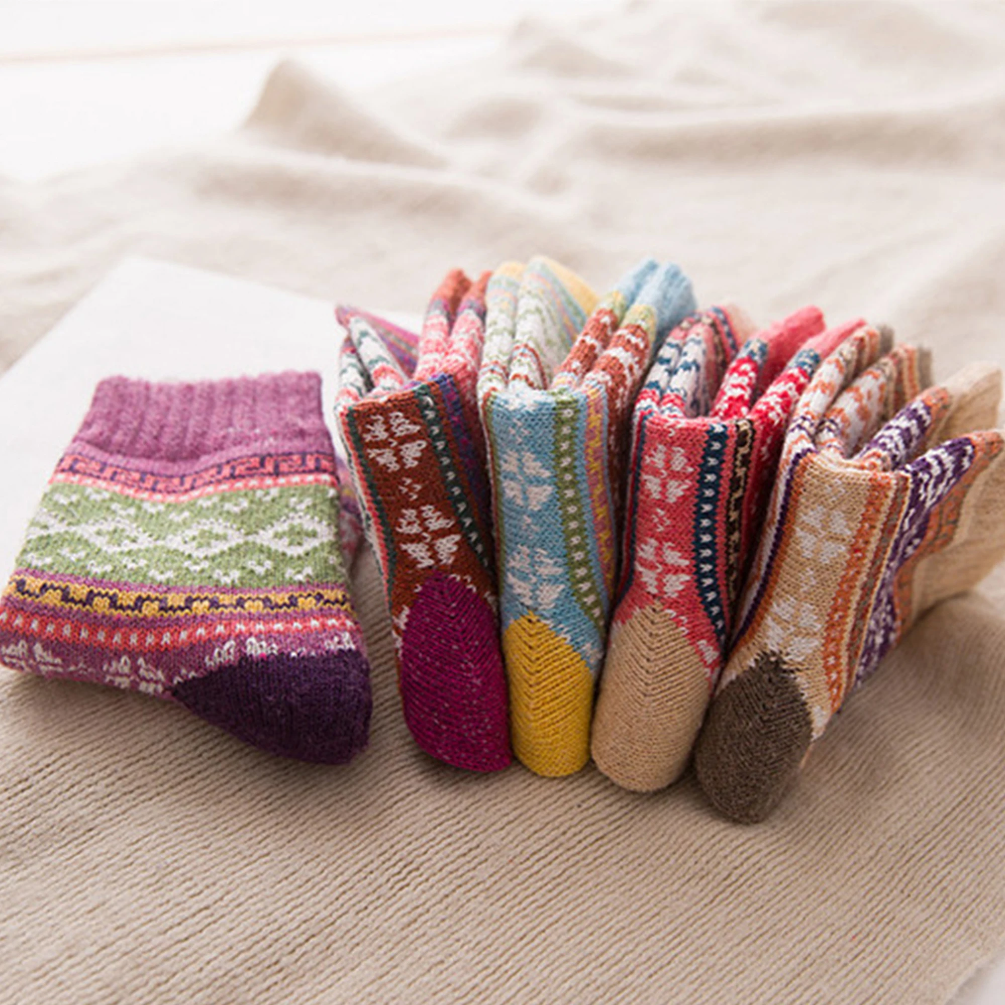 Носки женские шерстяные в стиле Харадзюку повседневные Полосатые Ретро