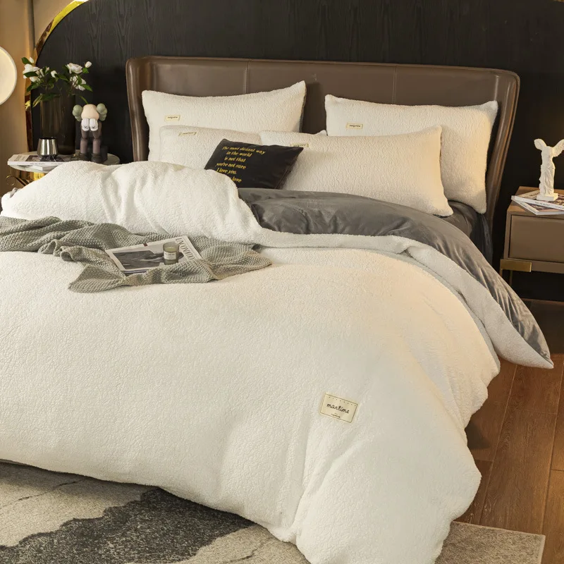 

4PCS Duvet Cover Set Thick Crystal Fleece Warm Coral Flannel Winter Bedding Set New Lamb Cashmere Bedding Set Oversize