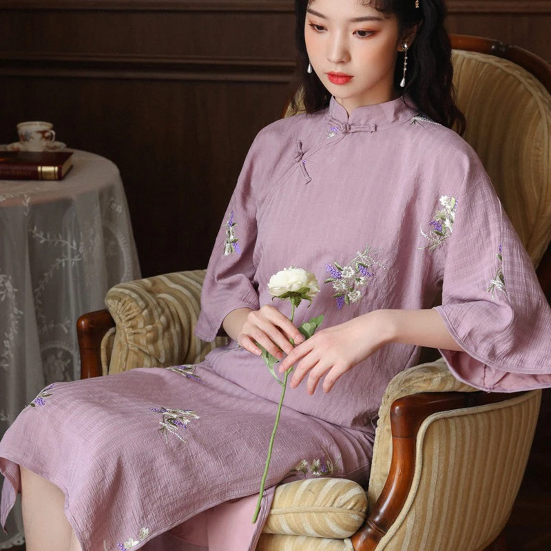 

Chinese Style Traditional Women Dress New Fashion Cotton Flower Printing Lady Cheongsam Retro Large Sleeve Antique Dress 2021