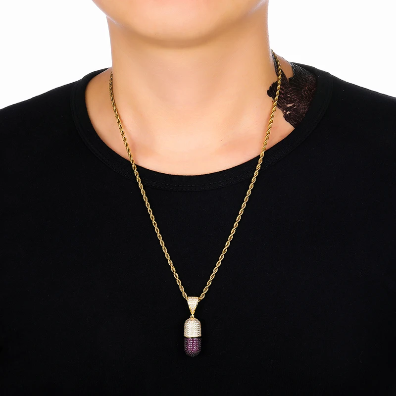 Ожерелья и подвески в виде капсулы с блестящими сверкающими камнями фианитами