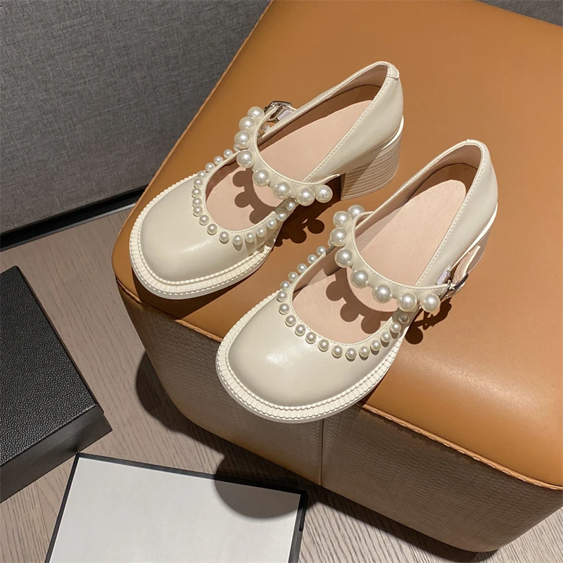 

Специальные горячие продажи 2021 зимние женские новые кожаные модные длинные модные сапоги с круглым носком на высоком каблуке популярные ул...