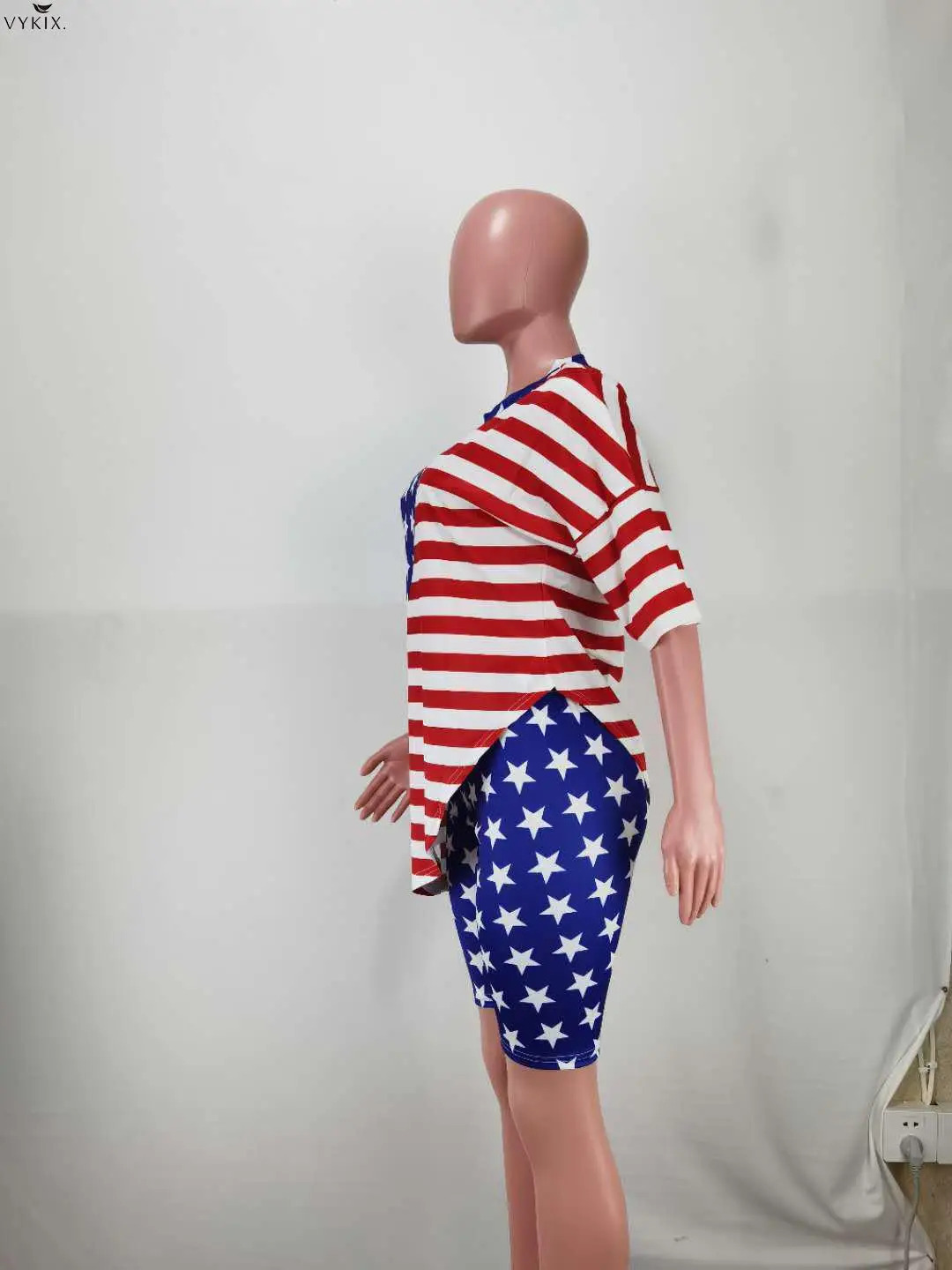 

Women American Flag Print O-neck Short Sleeve Irregular Hem T-shirt Tops Shorts Jogger Pants Suit Two Piece Set Clubwear Outfits
