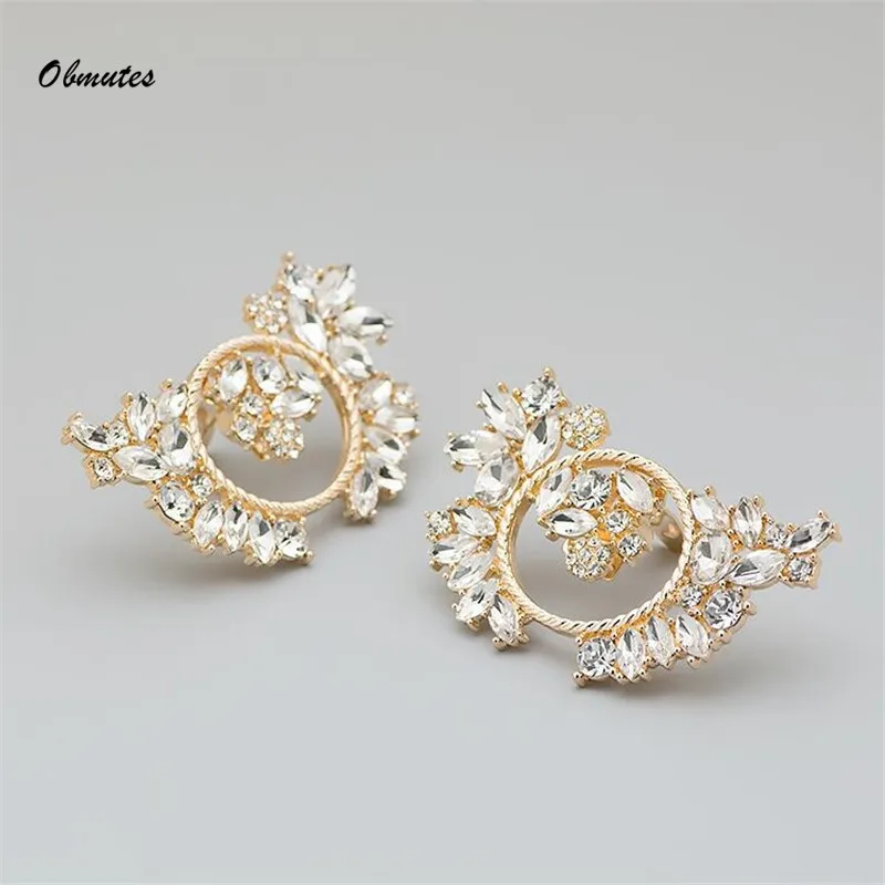 2PCS Rhinestone Shoe Charm Flower Buckle Detachable Shoe Clips Bridal Wedding Party Shoe Decor