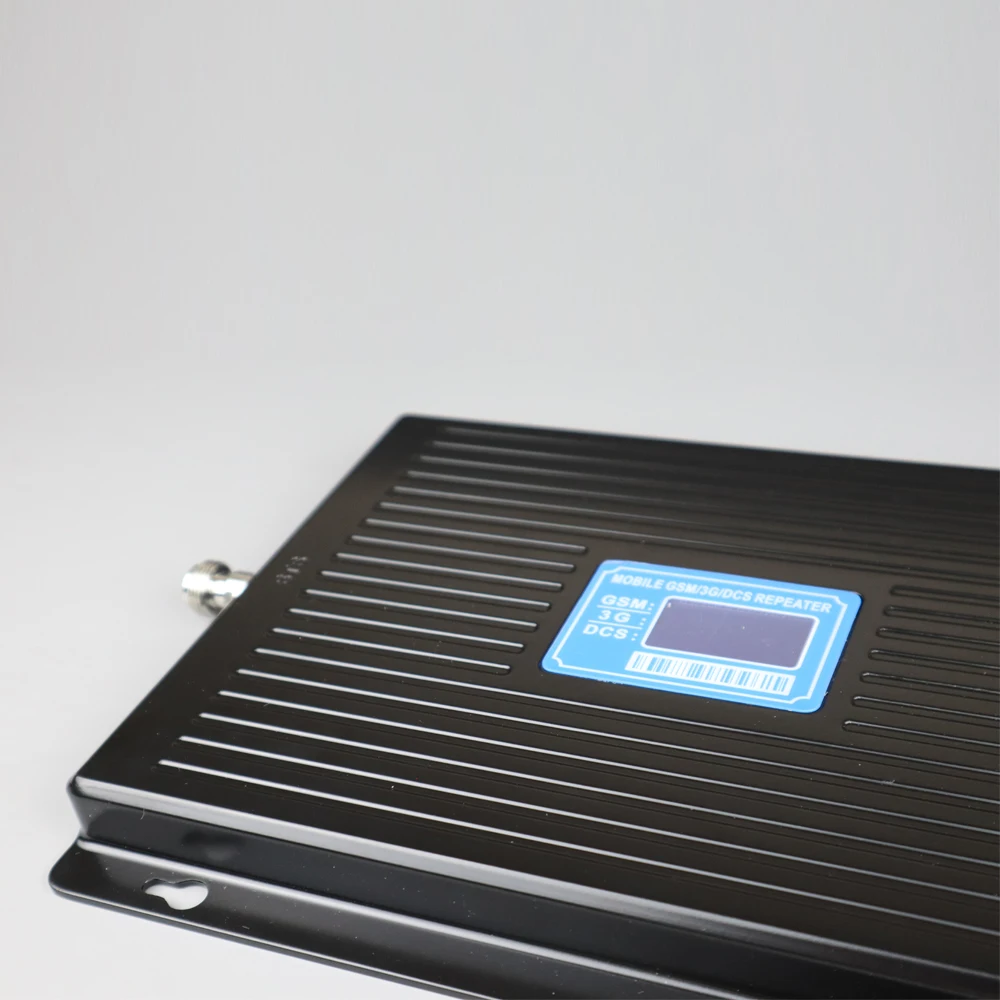 

2g 3g 4g Repeater 900MHz 2100MHz 1800MHz Tri band 75dbi LCD Display WCDMA DCS UMTS LTE Amplifier Signal Booster + antenna sets