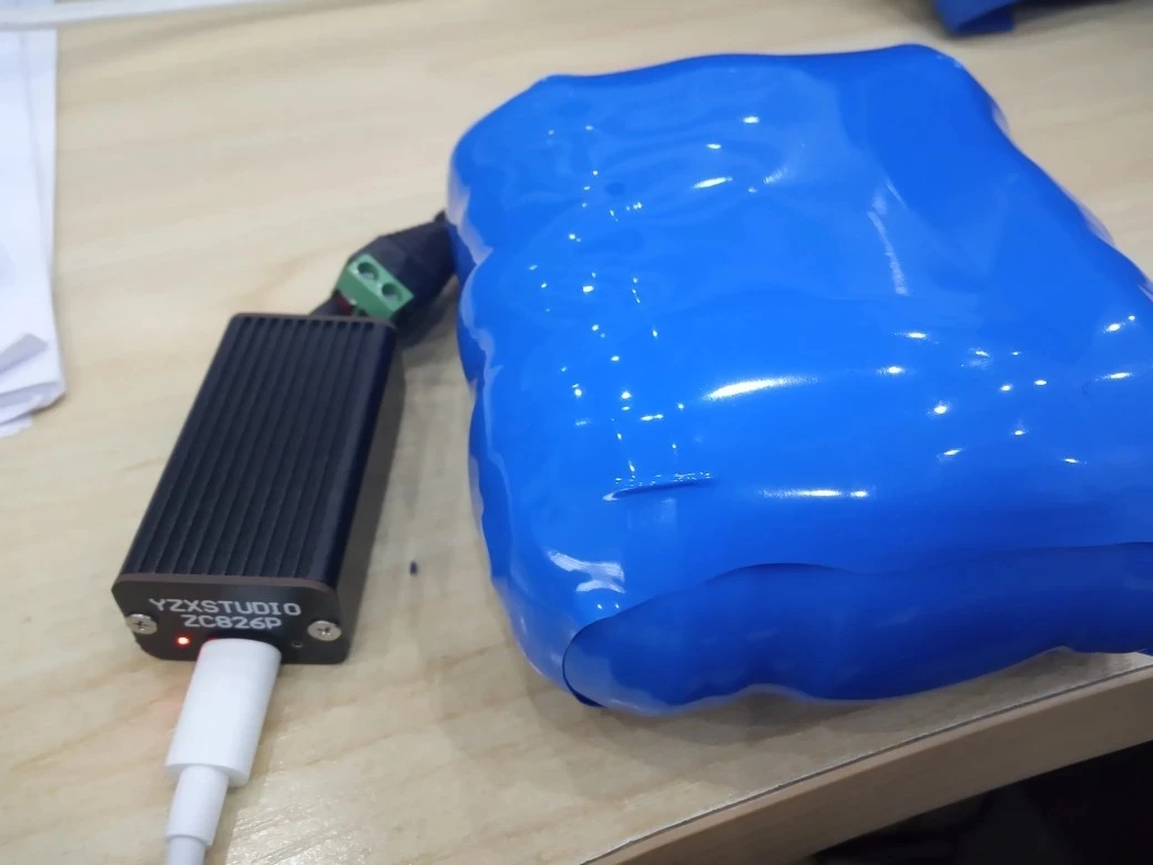 

ZC826 two-way PD mobile power DIY car charger 60W full protocol circuit board T1000 Terminator Iron Man X